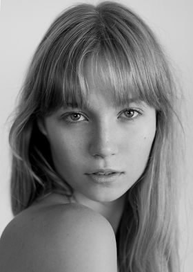 Henriette De Vries