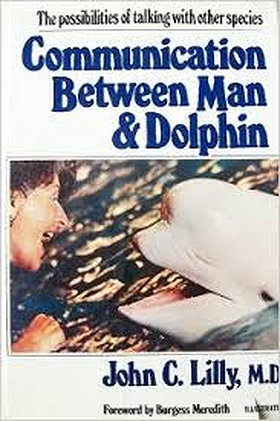Communication Between Man and Dolphin (Communication Between Man & Dolphin)