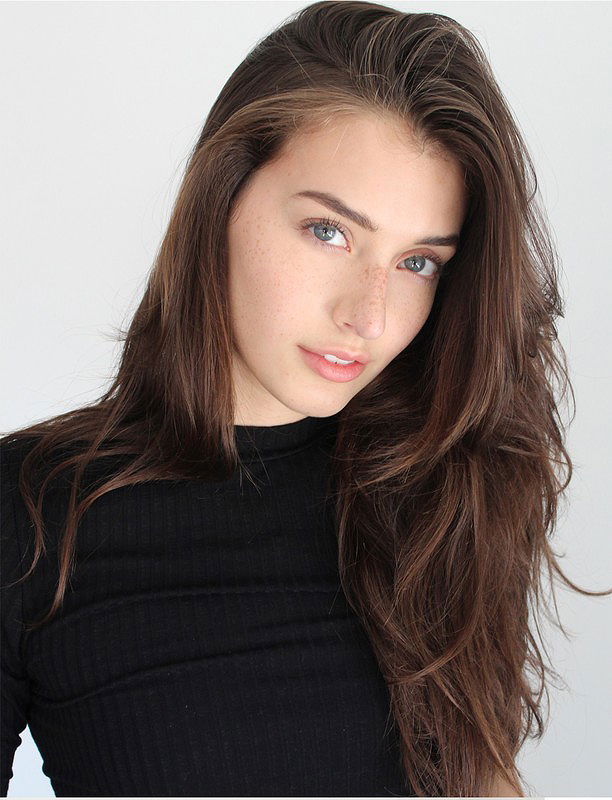 Jessica Clements Jessica Clements