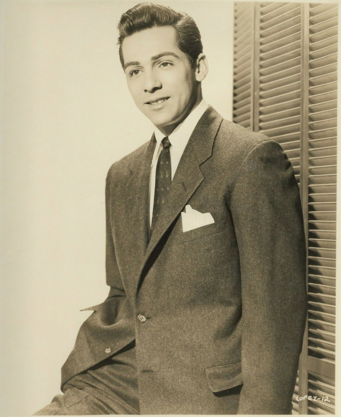 Perry Lopez