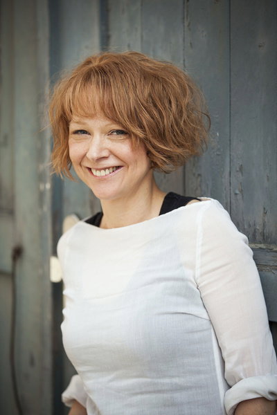 Nele Hollinderbäumer