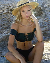 Izzy Gonzales pictures and photos