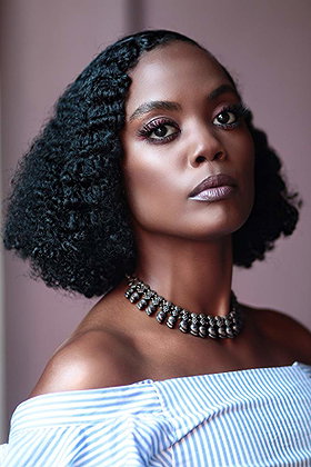 Novi Brown