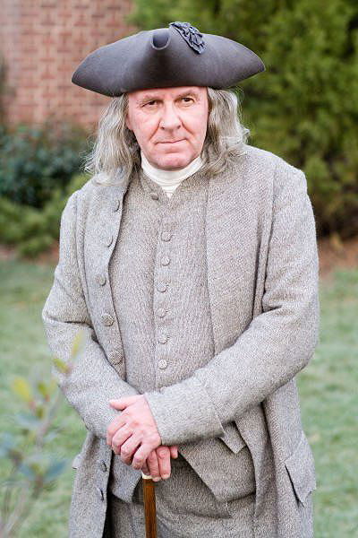 Benjamin Franklin (Tom Wilkinson)