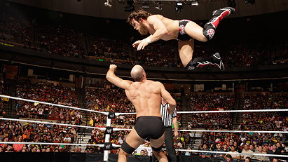 Daniel Bryan vs. Antonio Cesaro (WWE, Raw, 07/22/13)