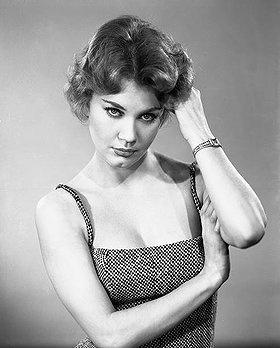 Elizabeth MacRae