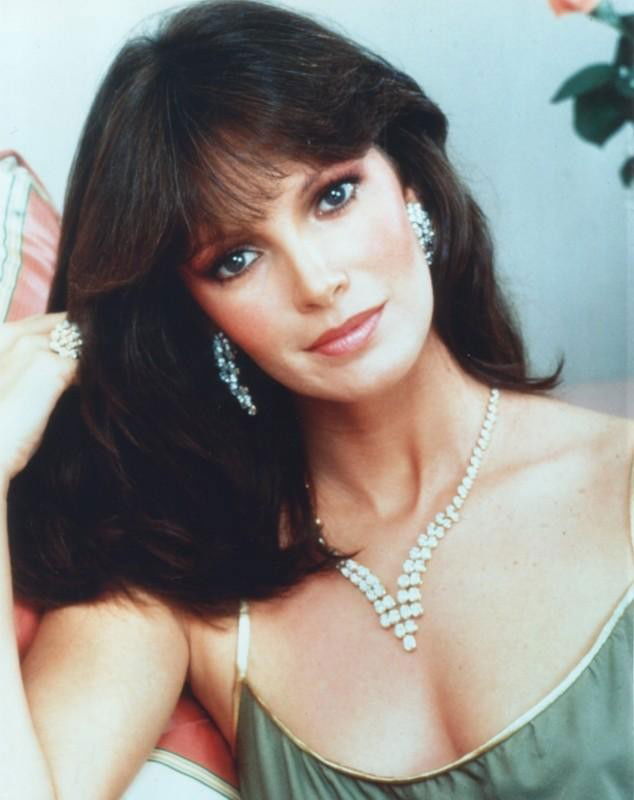 Jaclyn Smith Nudography