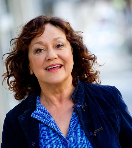Claudia Schlenger
