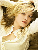 Julia Stiles
