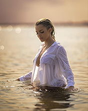 Jenni Rose pictures and photos