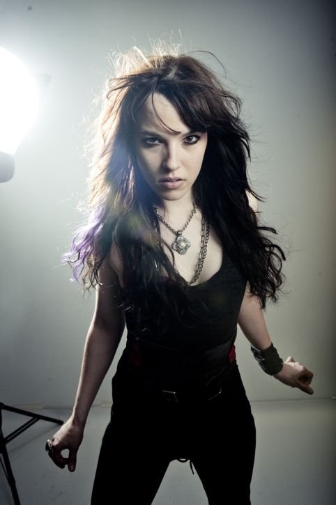 lzzy hale lzzy hale