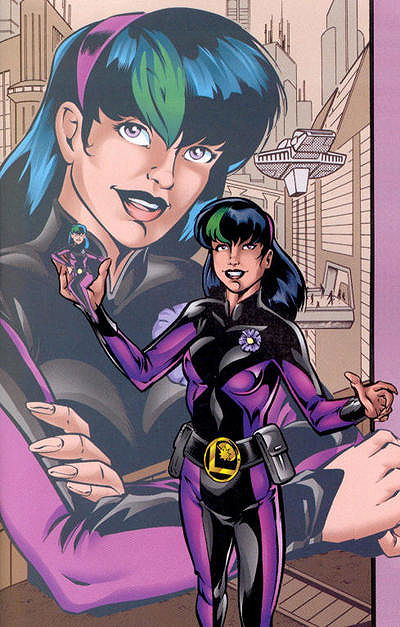 Shrinking Violet / Salu Digby (Earth 247)