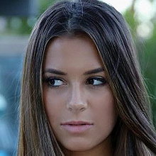 Rachel Bush pictures and photos
