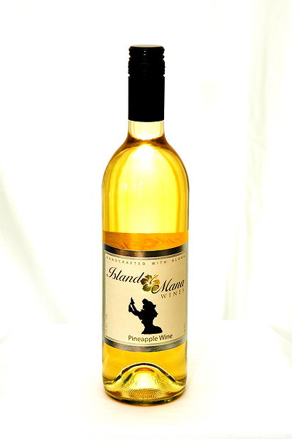 Island Mana Hawaiian Tropical Pineapple Wine - Off Dry 750 ml