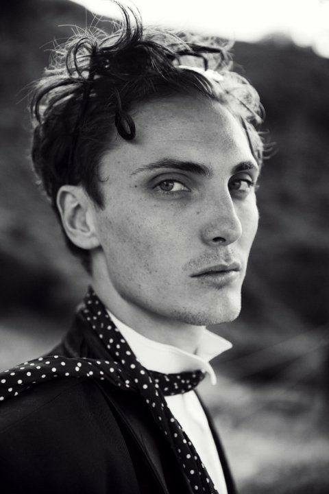 Eamon Farren